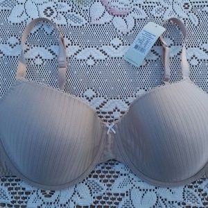 6ixty 8ight Size 42D Bra Nude Color NWT Lingerie